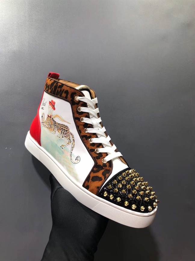 High Top Sneaker With Spikes