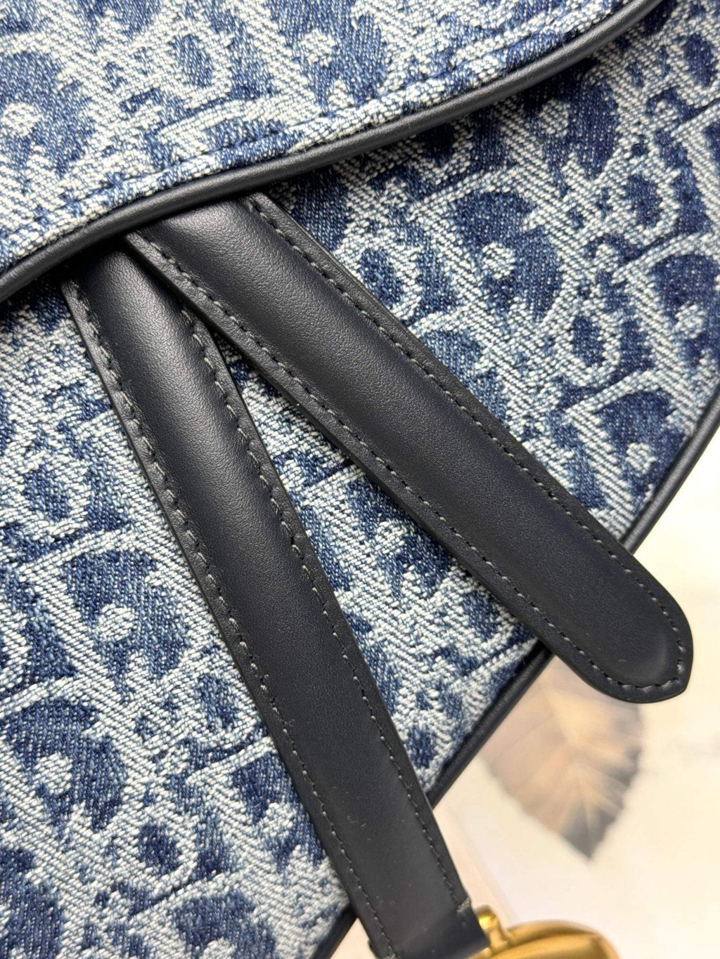 Saddle Bag