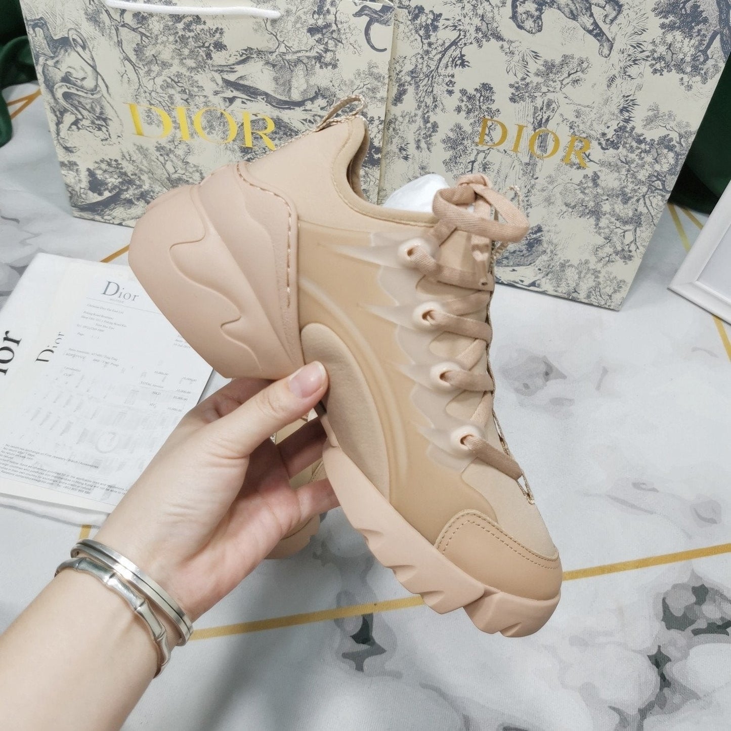 D-Connect Sneaker (Women's)