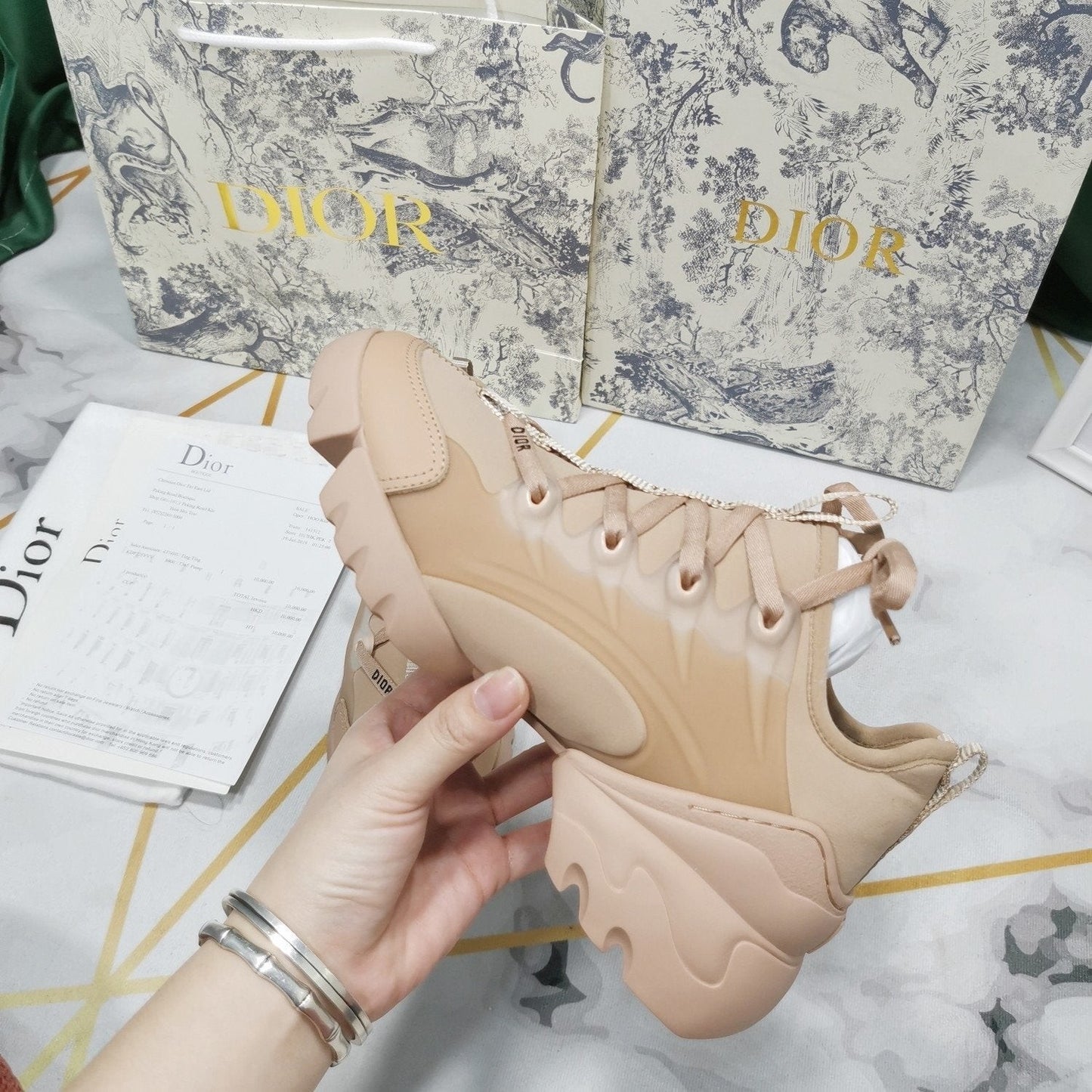 D-Connect Sneaker (Women's)