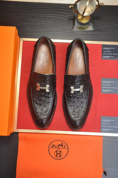 Front Logo Loafer (Men’s)