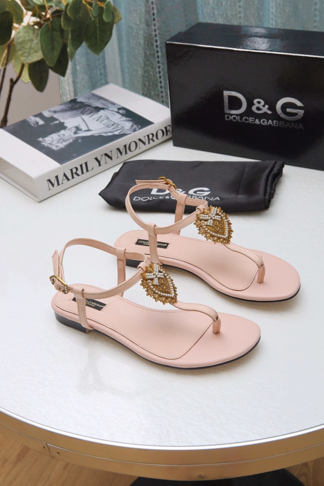 Devotion Sandals (Women’s)