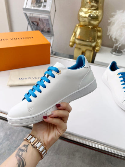 Frontrow Sneakers (Women's)