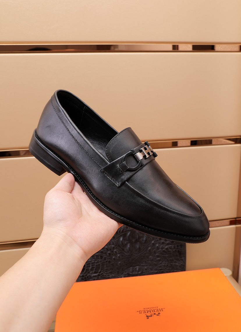 Mini Front Logo Loafer (Men’s)