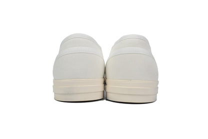 Julio Sneaker (Women's)