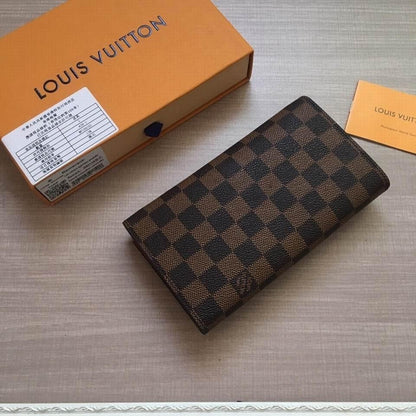 Croisette Damier Chain Wallet