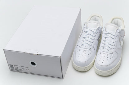 Air Force 1 x OW (Women's)