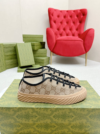 Maxi GG Sneakers