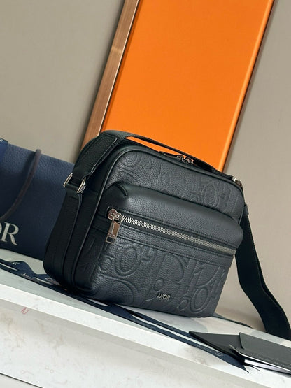 Rider 2.0 Zipped Messenger Bag