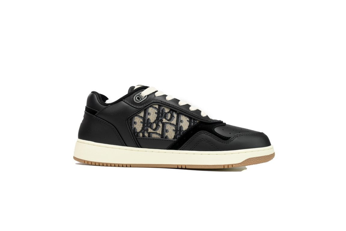 B27 Low Top Sneaker (Women's)