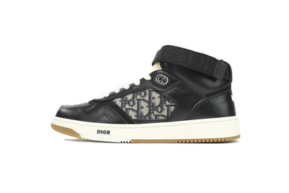 B27 Mid Top Sneaker