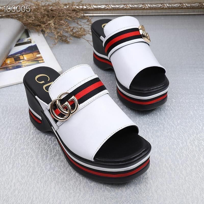 Double G Sandals (Women’s)