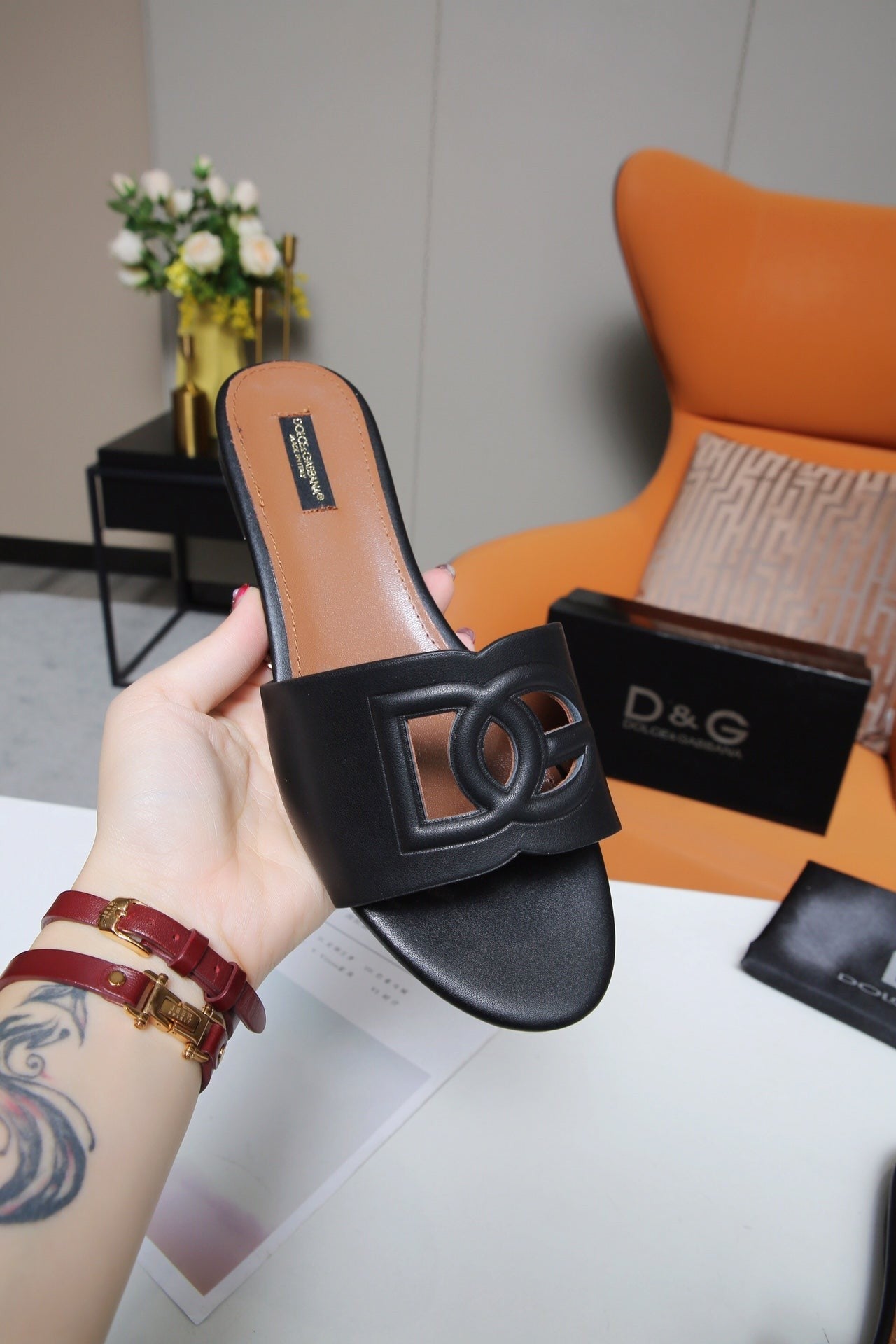 DG Logo Sandal (Women’s)