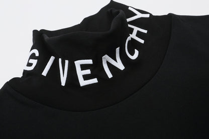 Neck Logo Sweatshirt