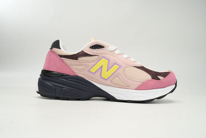 990 Sneakers (Women's)