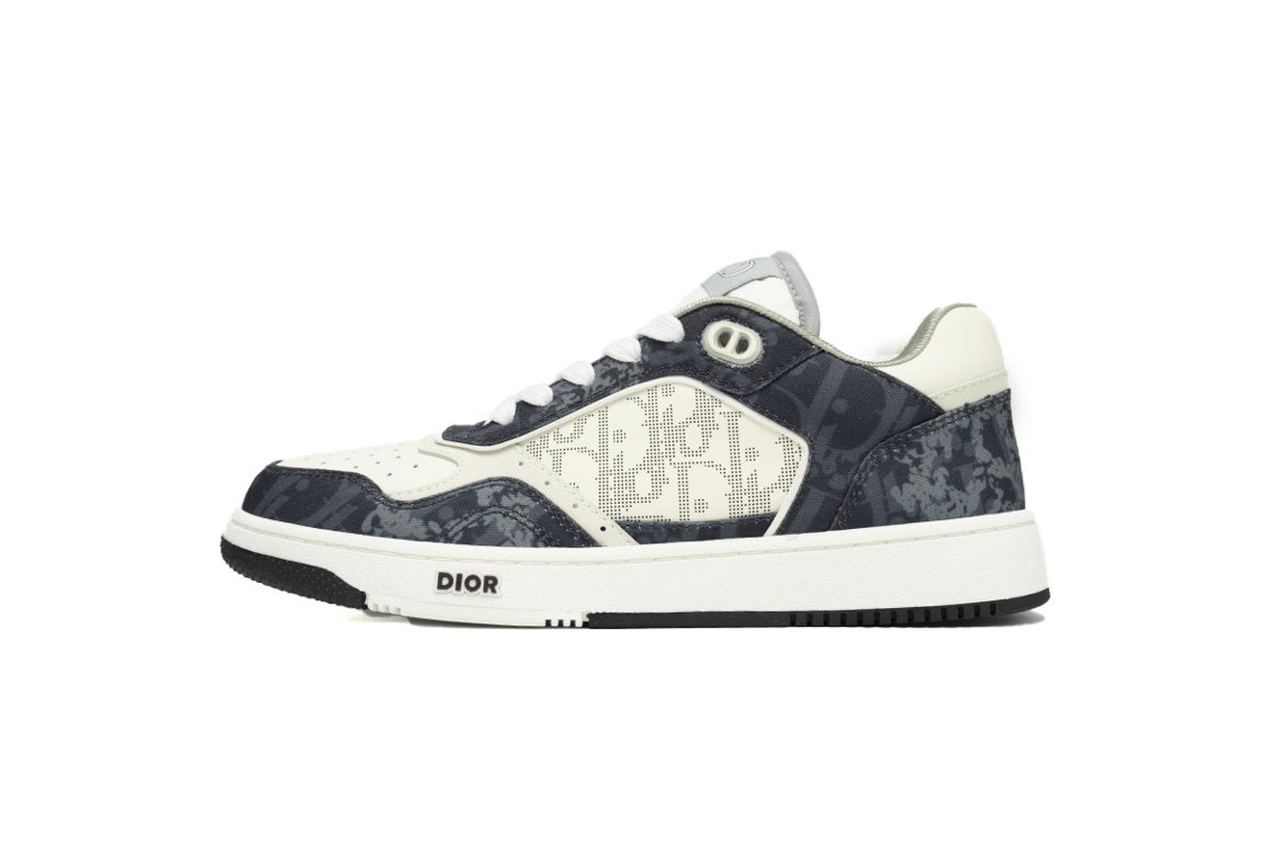 B27 Low Top Sneaker (Women's)