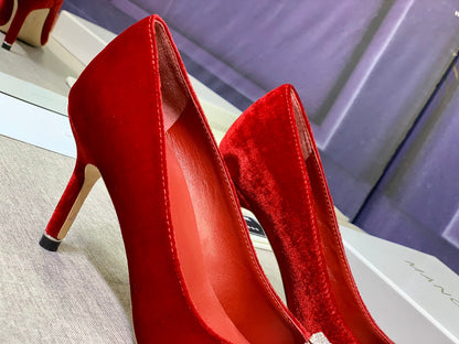 Dècolletè Red Velvet Pumps 65