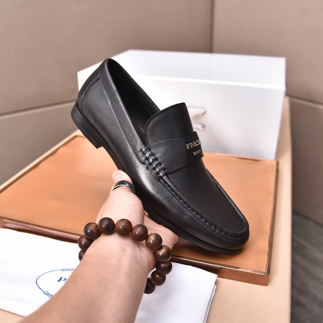 Leather Logo Loafer (Men's)