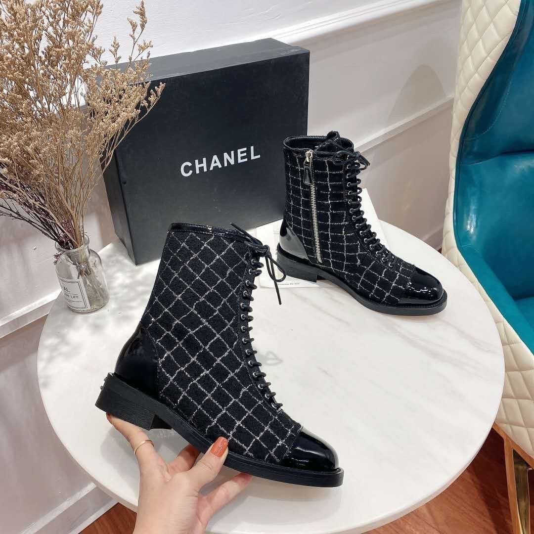 Ankle Boot (Women’s)