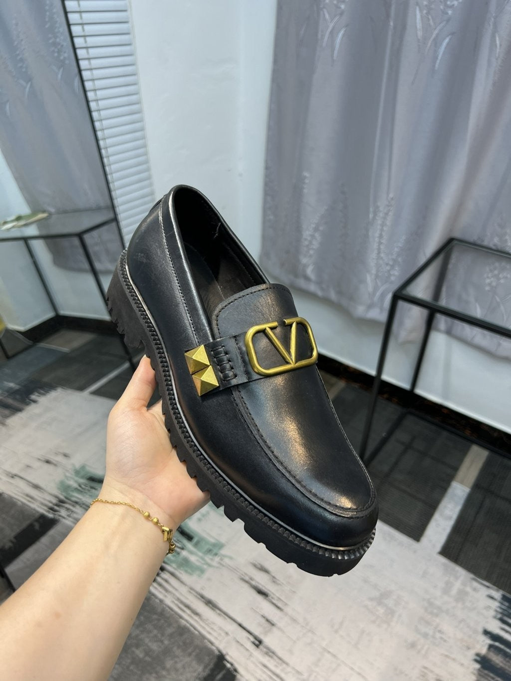 Stud Sign Loafers (Men's)