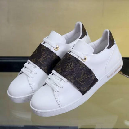 Frontrow Sneakers (Women's)