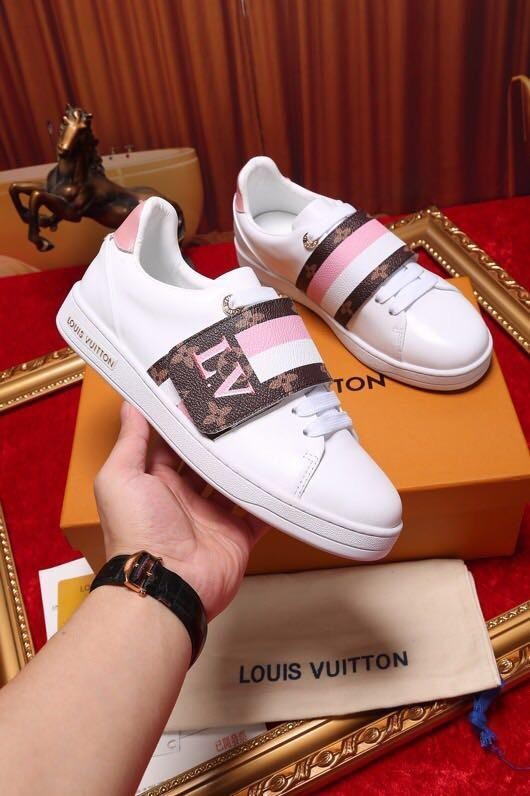 Frontrow Sneakers (Women's)