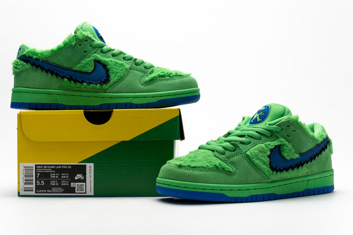 Dunk Low (Women's)