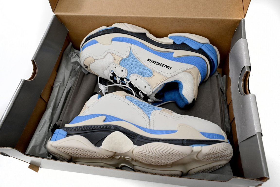 Triple S Sneaker (Women's)