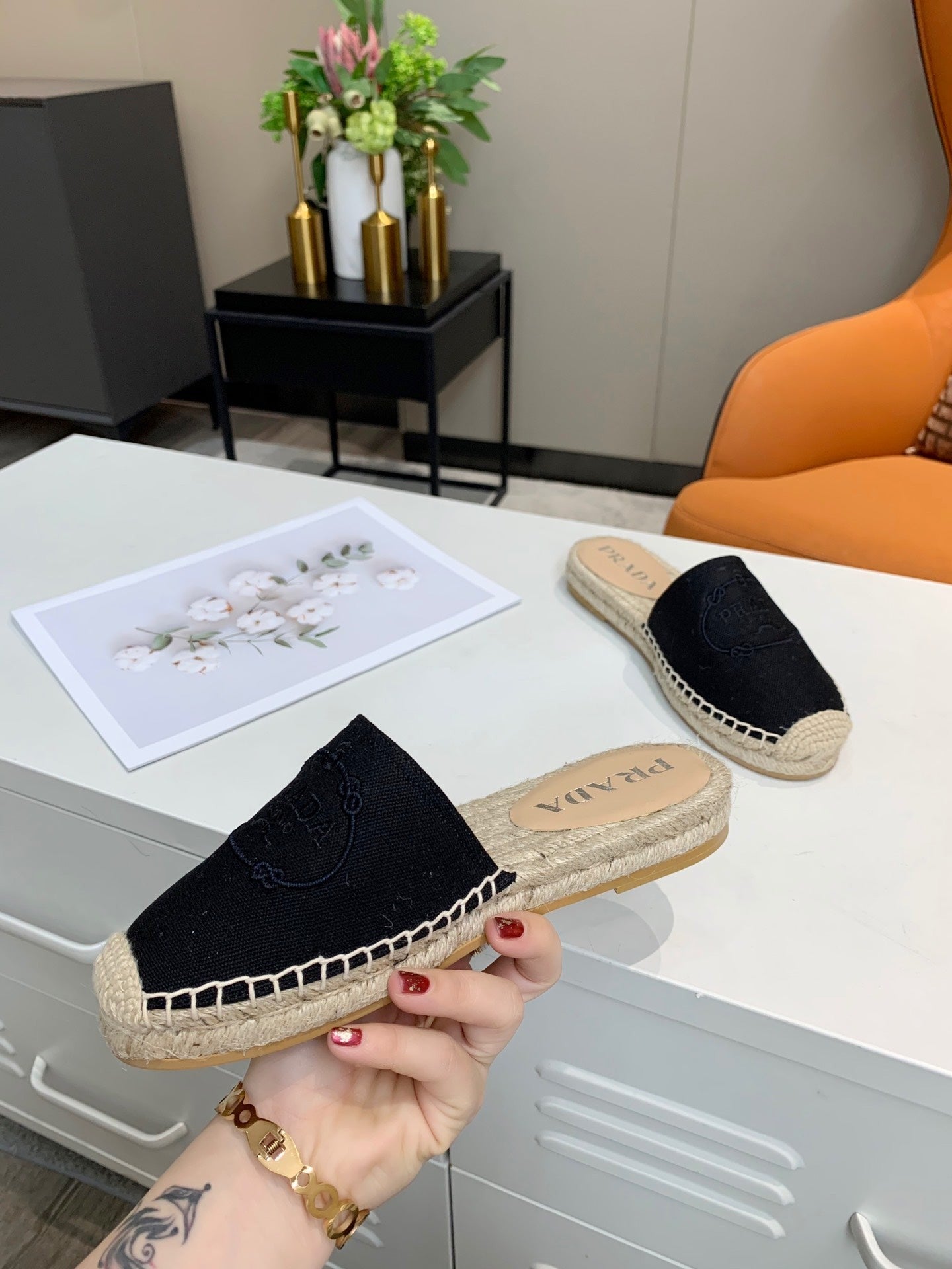 Embroidery Espadrillas Slides (Women’s)