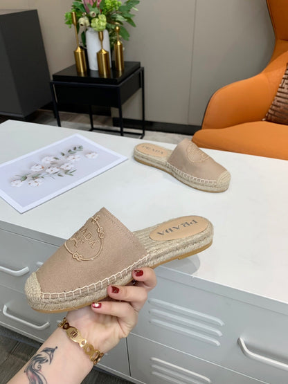 Embroidery Espadrillas Slides (Women’s)