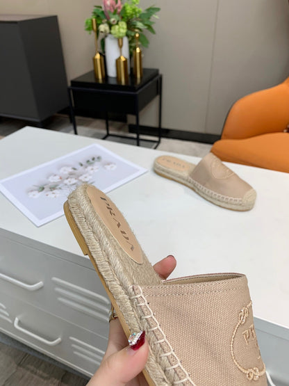 Embroidery Espadrillas Slides (Women’s)