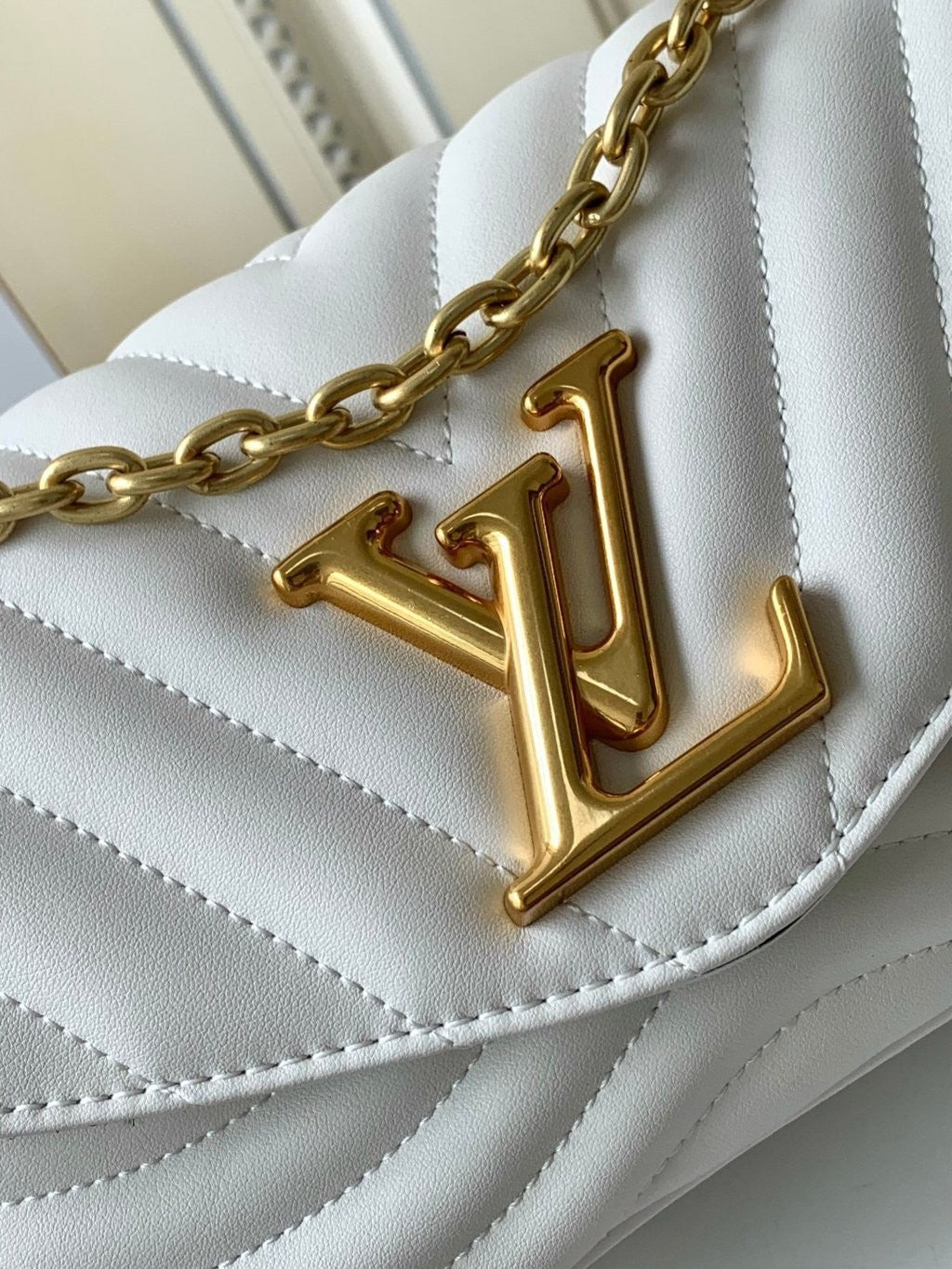 New Wave Chain Bag