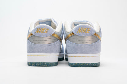 Dunk Low (Men's)