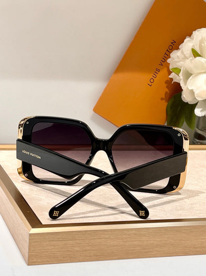 Moon Square Sunglasses