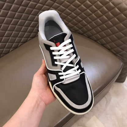 Trainer 54 Signature