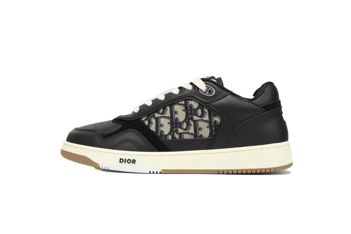 B27 Low Top Sneaker (Women's)