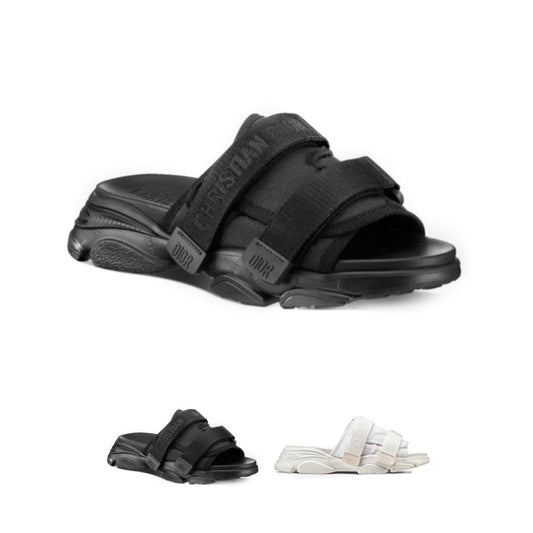 D-Wander Slippers (Women’s)