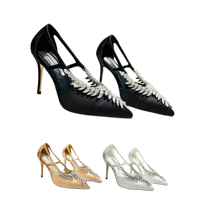 Thahab Embellishment Pumps