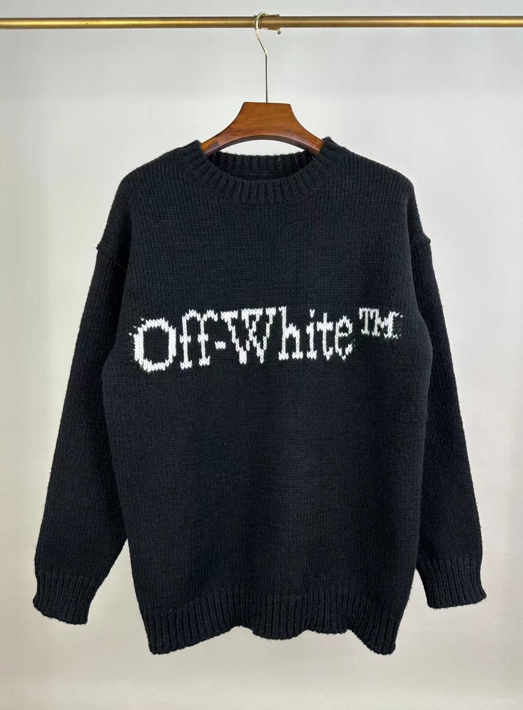 Logo Sweater