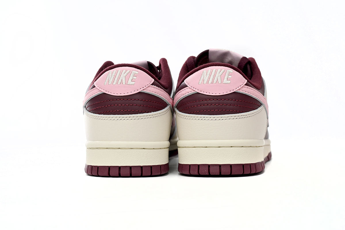 Dunk Low (Women's)