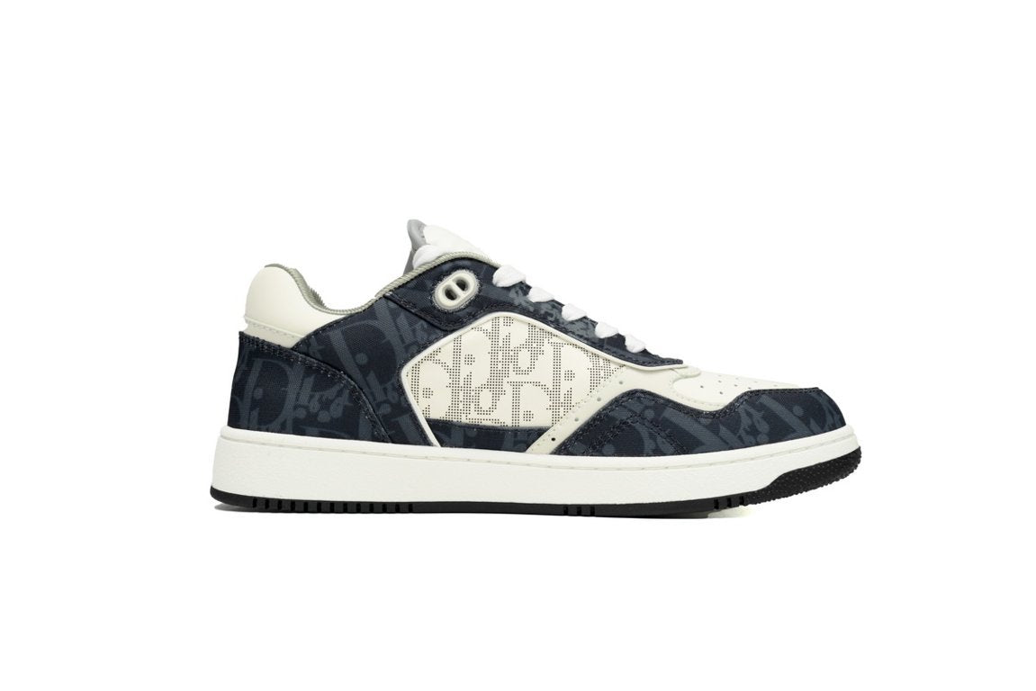 B27 Low Top Sneaker (Women's)