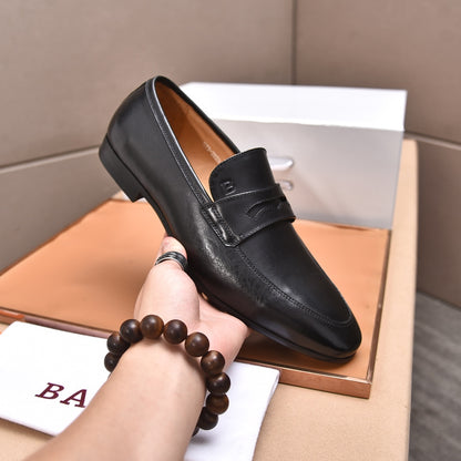 Webb Loafers (Men's)