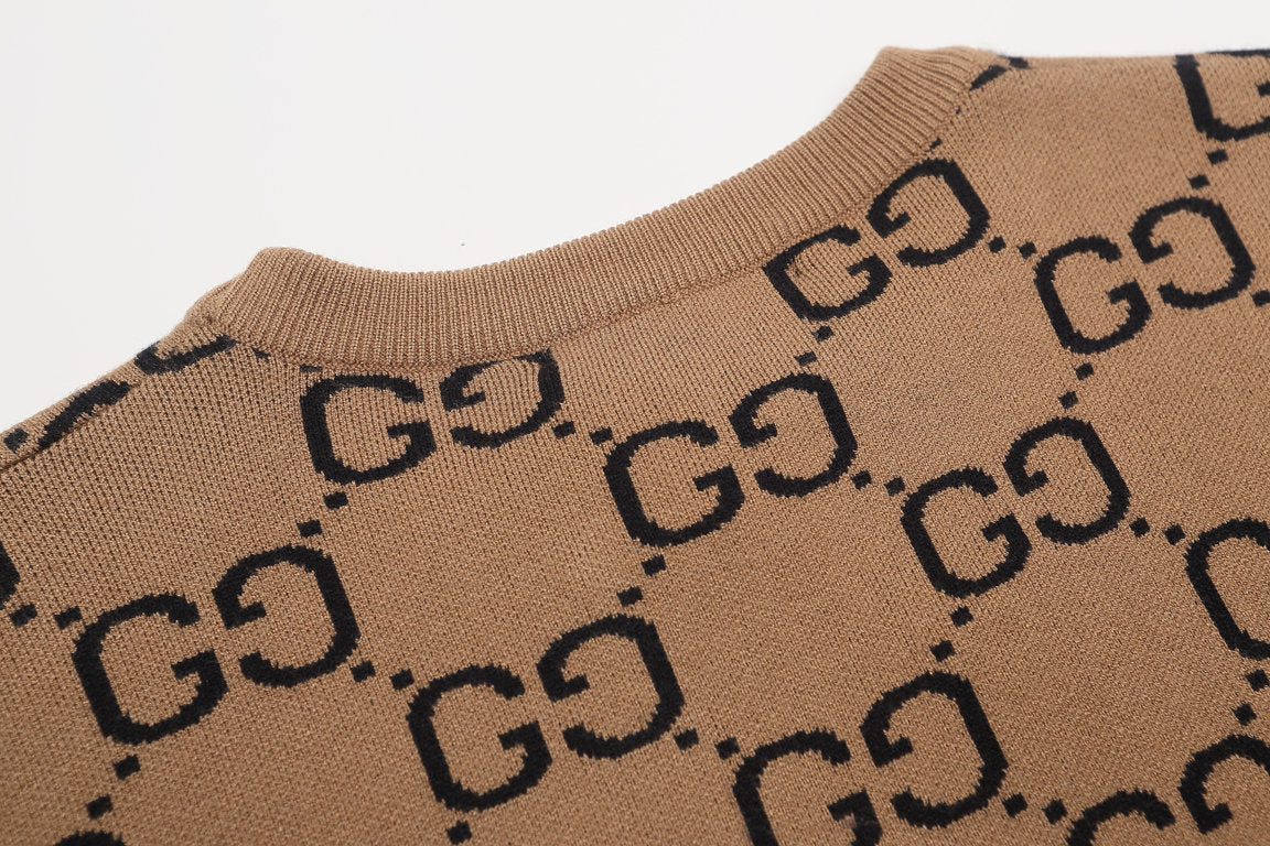 Double G Logo Sweater