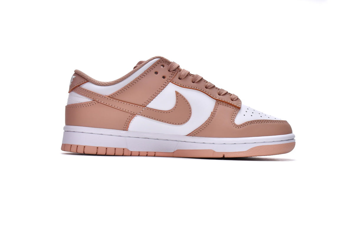 Dunk Low (Women's)